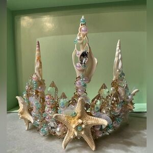 Elegant Seashell and Starfish Hair Crown